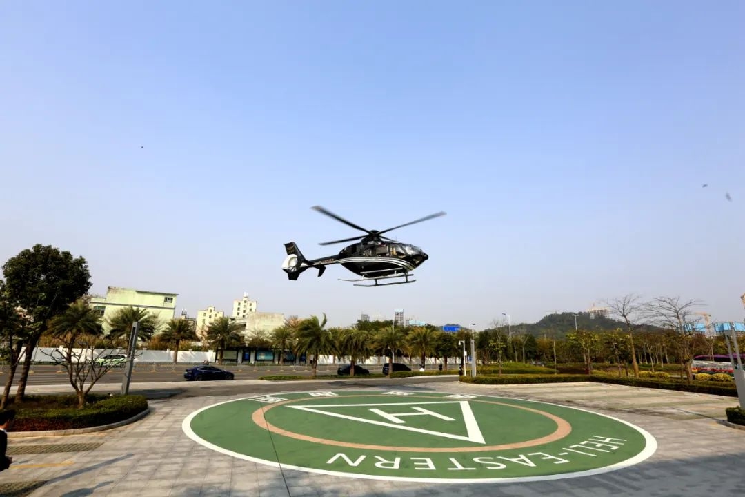 平台建设持续加码，空中交通新图景呼之欲出 | 低空乘风起·新质感② - 1